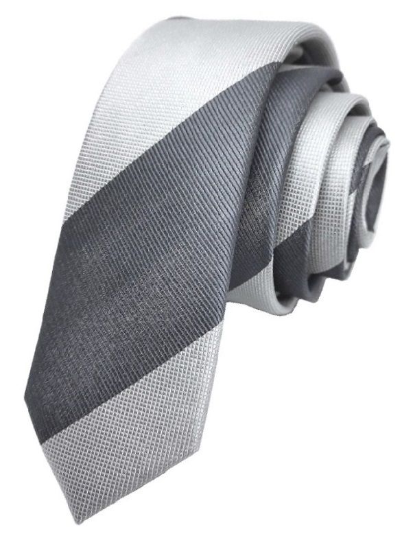 tortura mostaza presente C1691 Corbata de Rayas anchas diagonales en colores gris claro y marengo plata con brocados fino y ojo de perdiz 100% Seda Natural Jacquard de Pala Estrecha tortura mostaza presente C1691 Corbata de Rayas anchas diagonales en colores gris claro y marengo plata con brocados fino y ojo de perdiz 100% Seda Natural Jacquard de Pala Estrecha