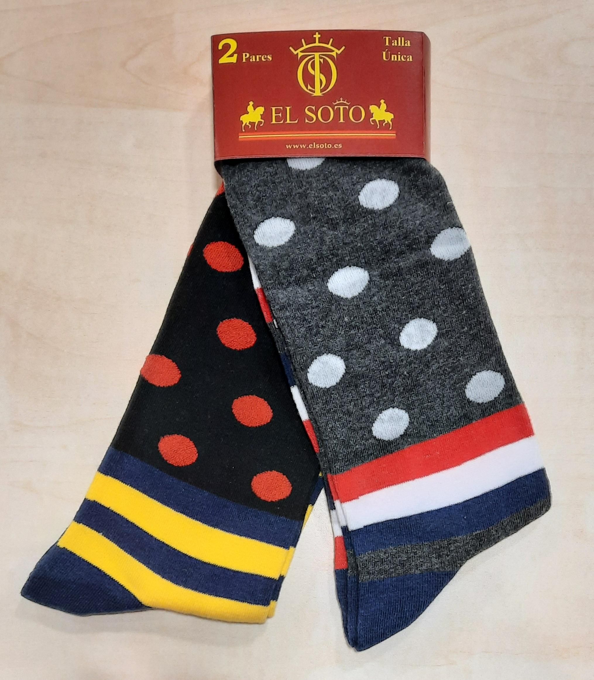 Lote de 2 pares de calcetines de Lunares Rayas uno en negro con lunar rojo y rayas amarillo y azul y otro en gris con azul celeste con rayas en