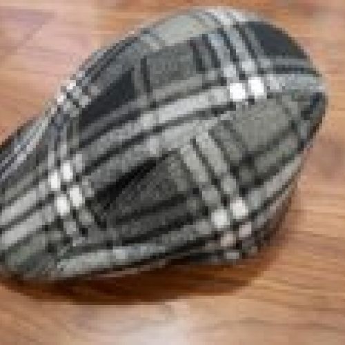 GR02 Gorra Campera Cuadros Negra y Blanca2